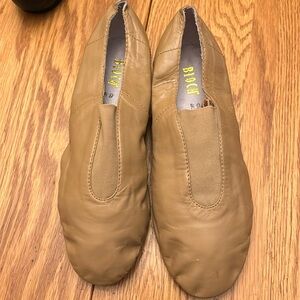Bloch Tan Jazz Shoes size 6.5